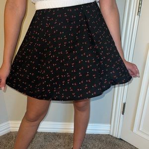 Super cute Black skirt!